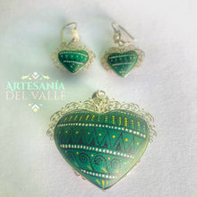 Load image into Gallery viewer, Plata de mi Corazón