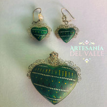 Load image into Gallery viewer, Plata de mi Corazón