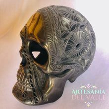 Load image into Gallery viewer, Cráneo de Barro