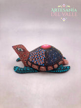 Load image into Gallery viewer, Tortugita - Alebrije