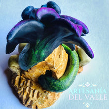 Load image into Gallery viewer, La Muerte y el Quetzalcóatl