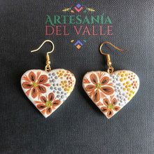 Load image into Gallery viewer, Mis Corazones de Copal