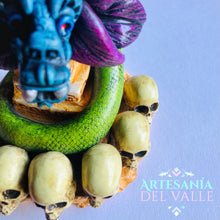Load image into Gallery viewer, La Muerte y el Quetzalcóatl
