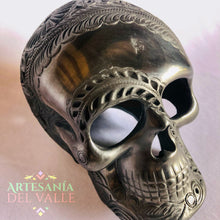 Load image into Gallery viewer, Cráneo de Barro