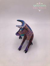 Load image into Gallery viewer, Cuerno de Colores - Alebrije