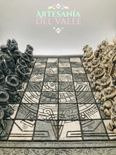 Load image into Gallery viewer, Ajedres Tierra de mis Abuelos