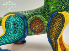 Load image into Gallery viewer, Jaguar Del Bosque (Alebrije)