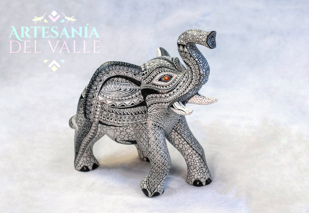 Elefante de la Noche (Alebrije)